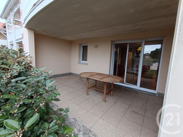 Appartement T3 à vendre - 3 pièces - 38.4 m2 - SOULAC SUR MER - 33 - AQUITAINE - Century 21 Agence Biran